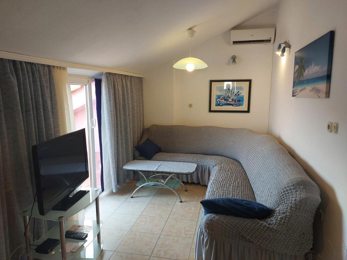 Apartments & Rooms Nensi Baska  Ngoại thất bức ảnh
