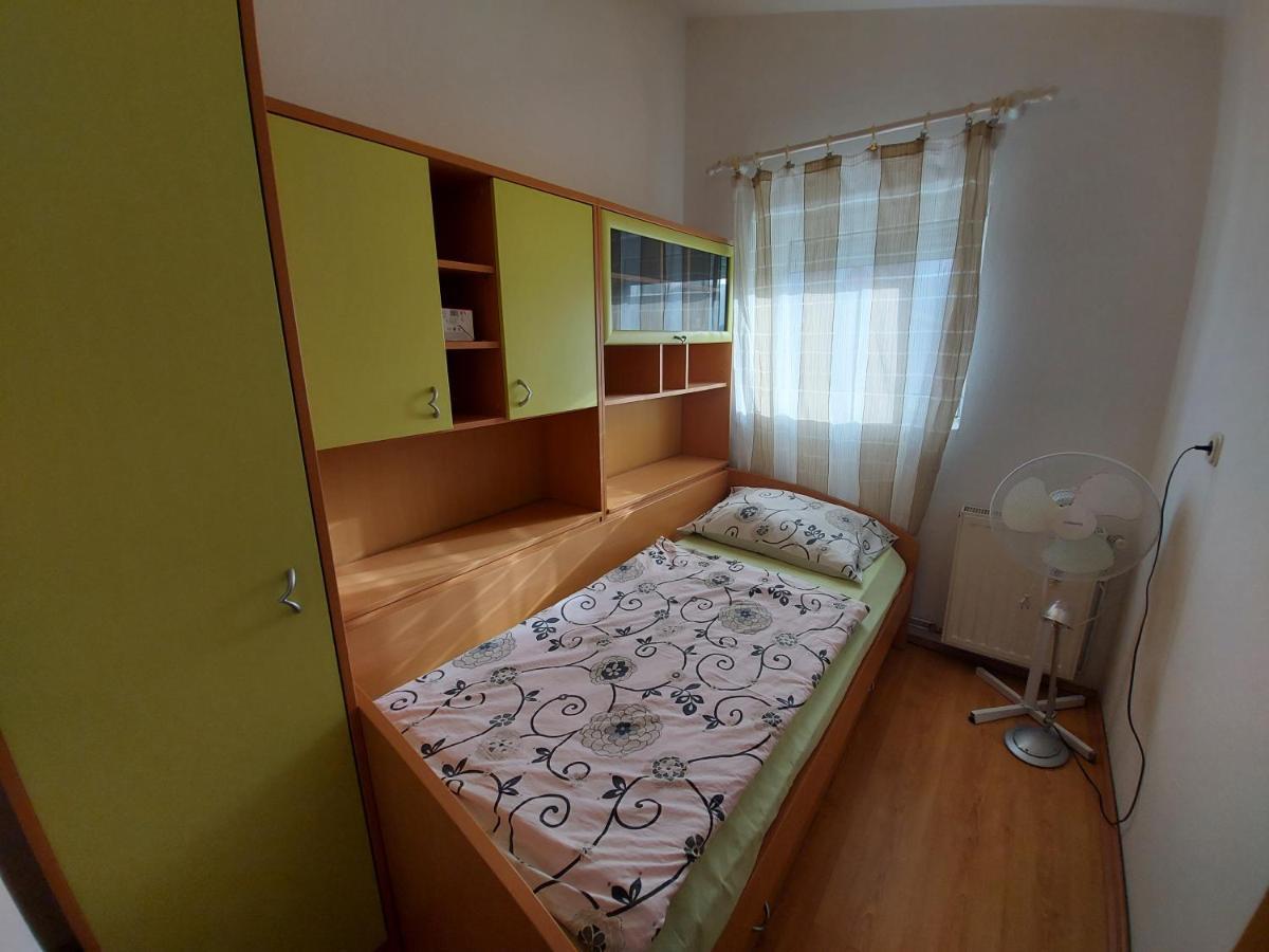 Apartments & Rooms Nensi Baska  Ngoại thất bức ảnh