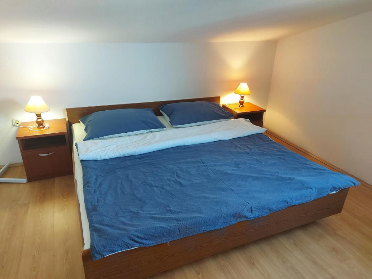 Apartments & Rooms Nensi Baska  Ngoại thất bức ảnh