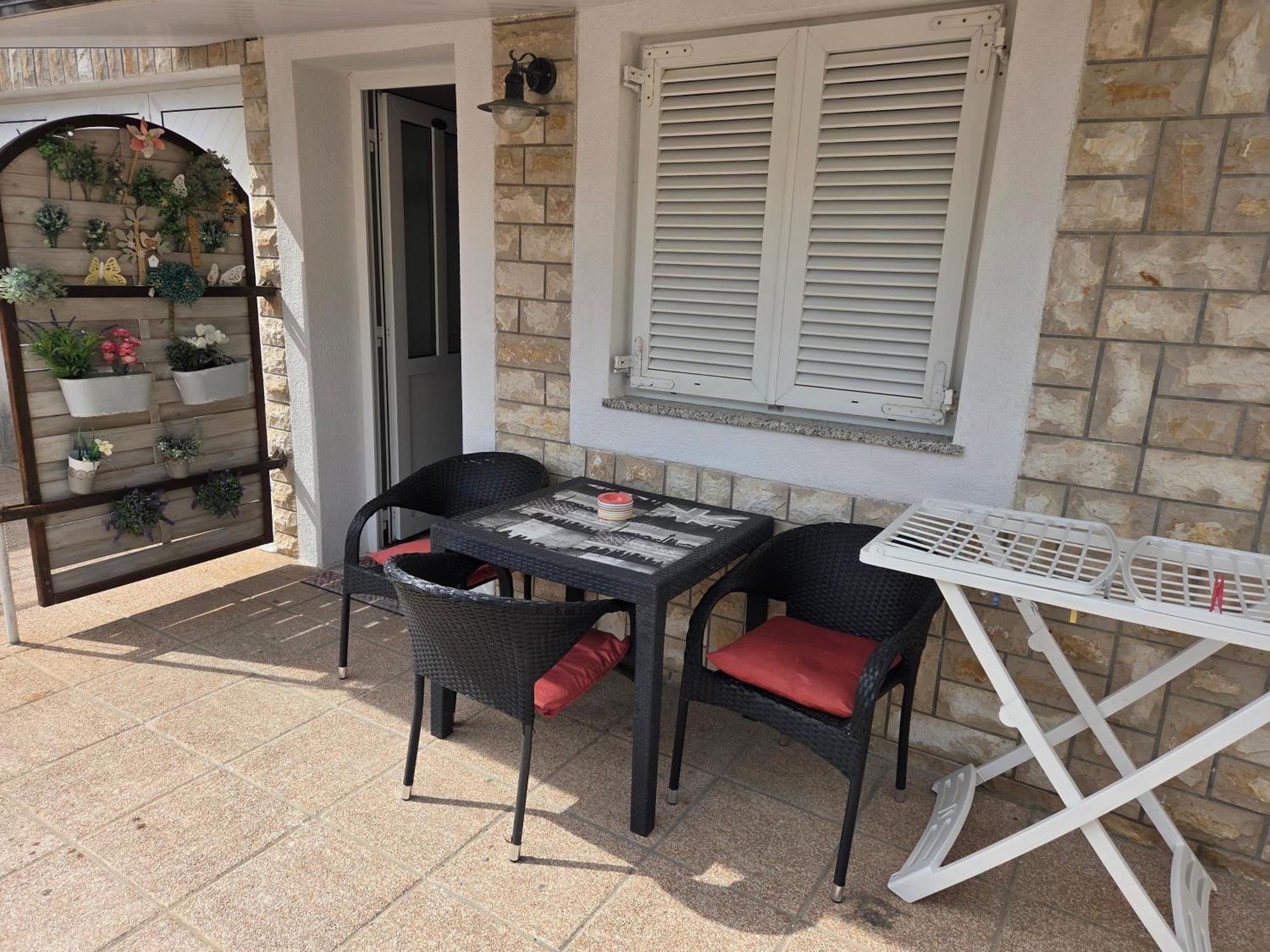 Apartments & Rooms Nensi Baska  Ngoại thất bức ảnh