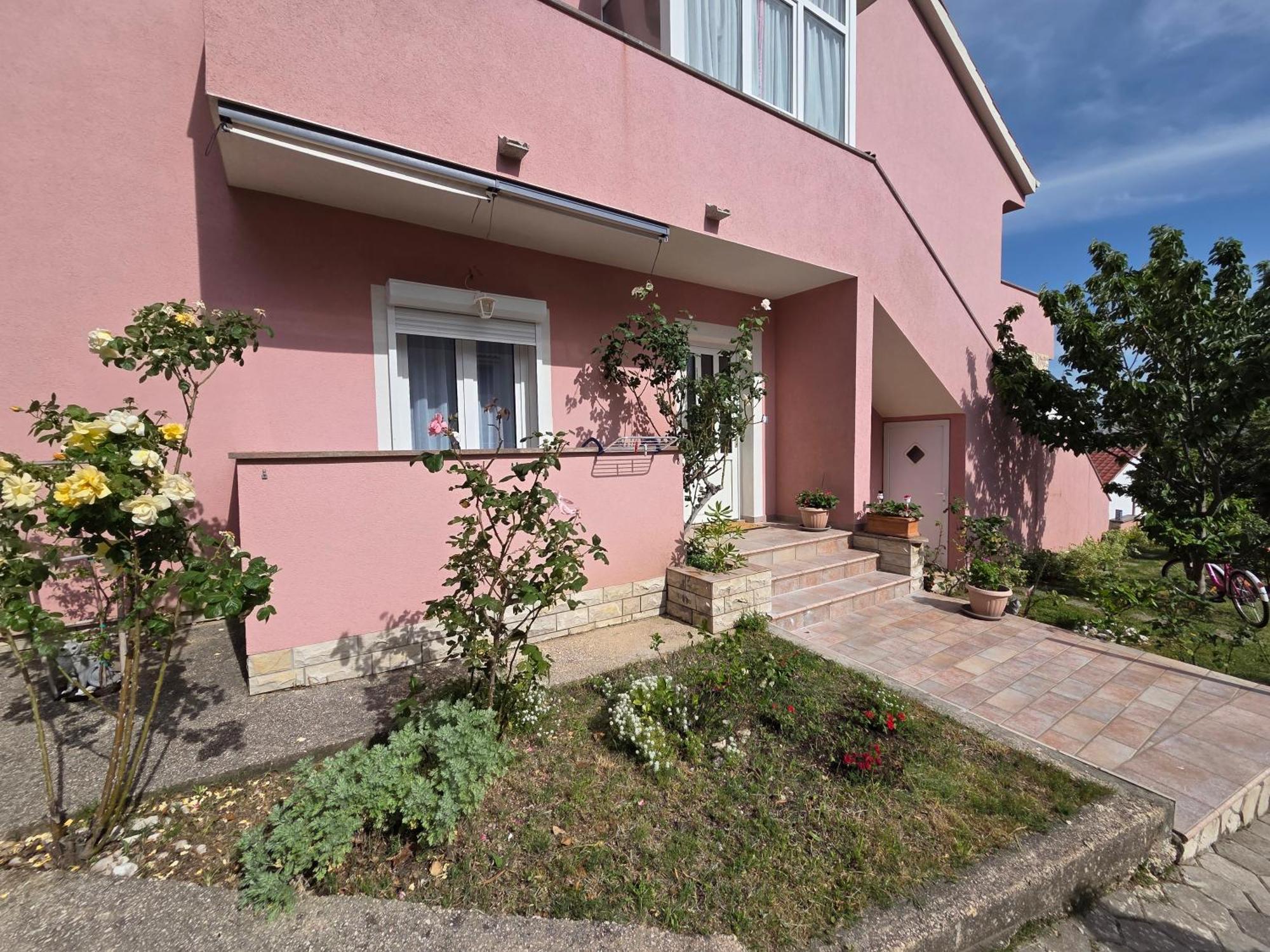 Apartments & Rooms Nensi Baska  Ngoại thất bức ảnh