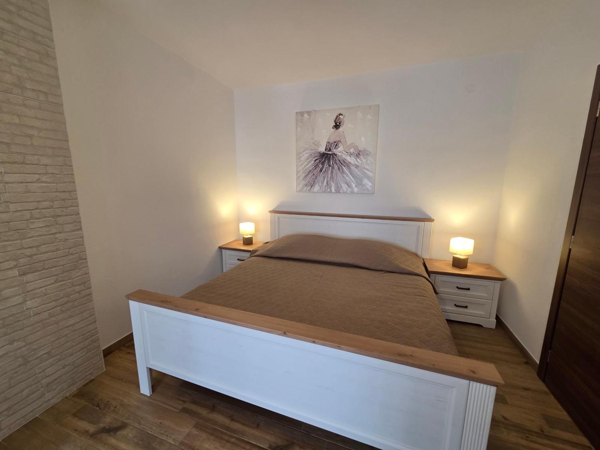 Apartments & Rooms Nensi Baska  Ngoại thất bức ảnh